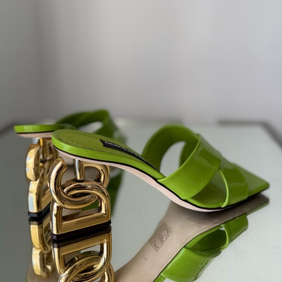 EUC Dolce & Gabbana Polished calfskin mules with 3.5 heel - Picture 5 of 14